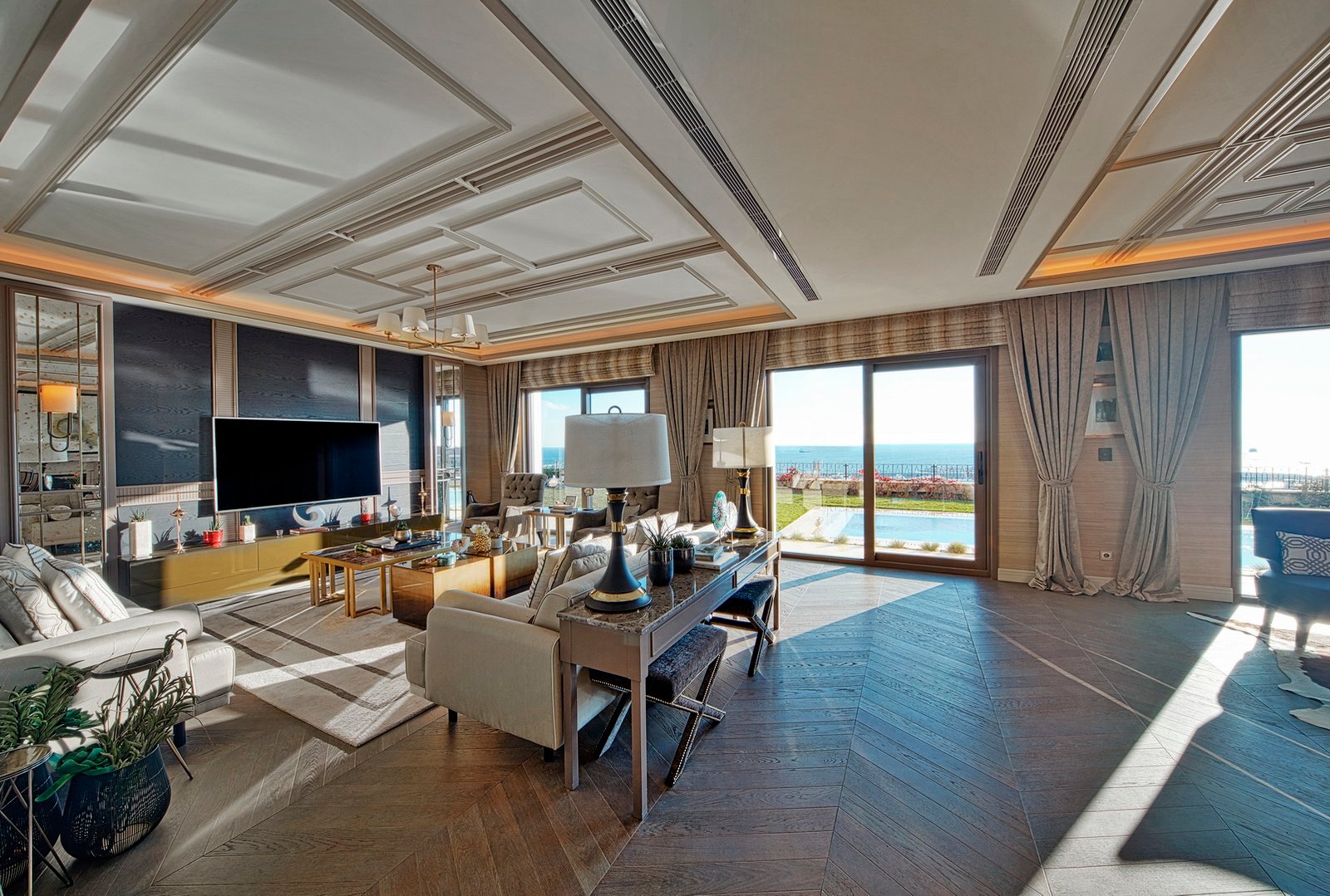 فلل فاخرة للبيع